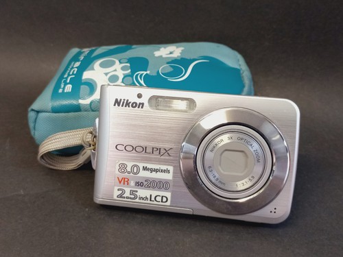 Fotocamera digitale nikon - fotocamera,